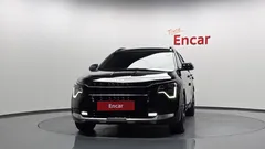 2022 Kia Niro Signature, чёрный — фото 3