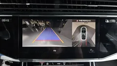 2021 Audi Q8 55 TFSI Quattro Premium, белый — фото 16