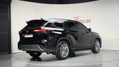2025 Toyota Highlander 2.5 4WD Platimum — фото 2