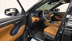 2025 Toyota Highlander 2.5 4WD Platimum — фото 10