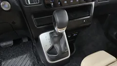 2023 Hyundai Staria 4WD Tourer 9-Seater — фото 9