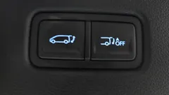 2023 Hyundai Staria 4WD Tourer 9-Seater — фото 18