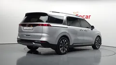 2022 Kia Carnival Diesel 7-Seater Noblesse — фото 2