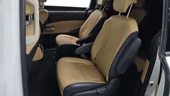 2023 Kia Carnival Diesel 9-Seater Noblesse — фото 16