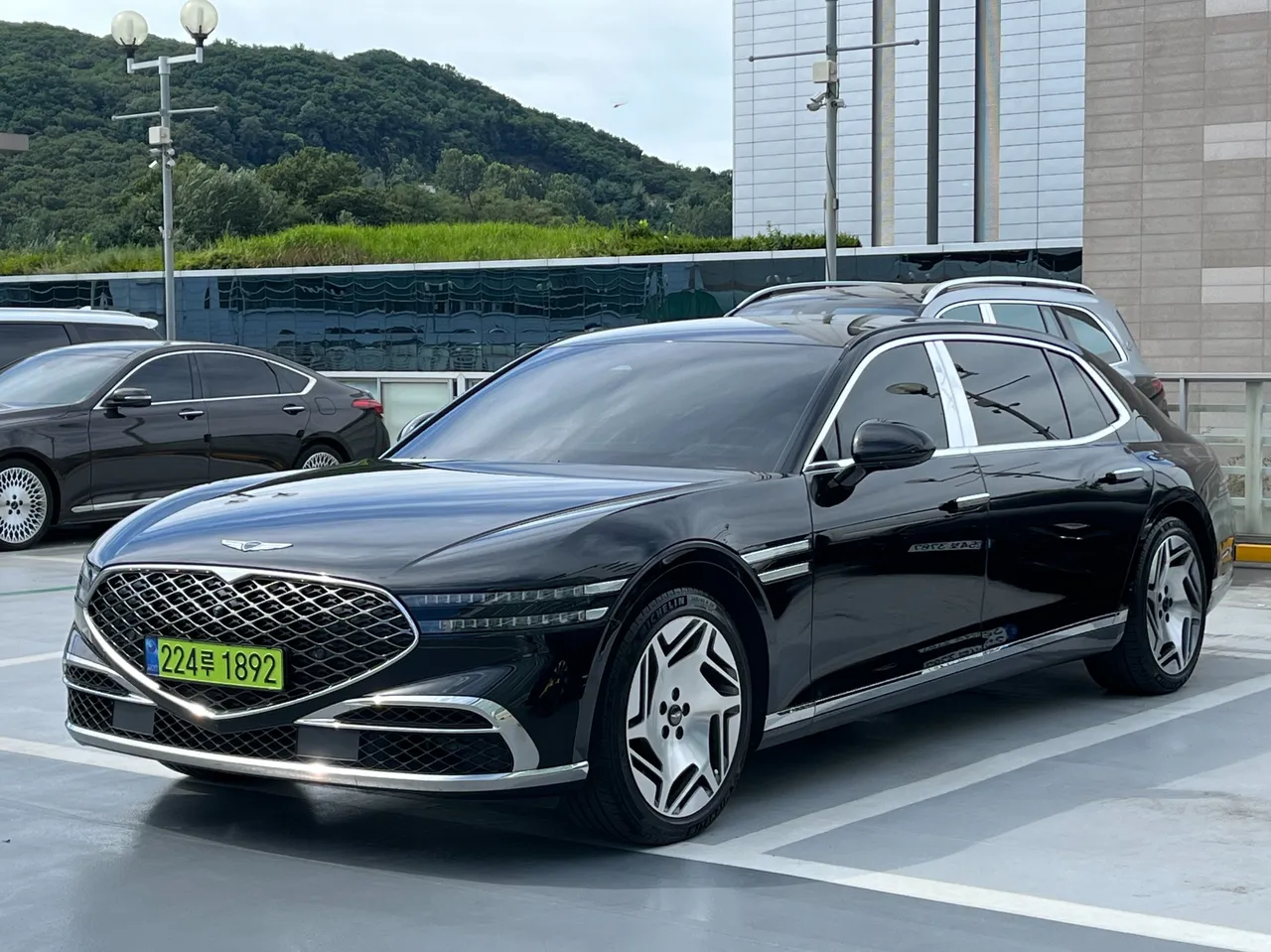 2022 Genesis G90 Gasoline 3.5 Turbo e-S/C AWD LWB