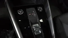 2023 Audi A3 40 TFSI, белый — фото 9