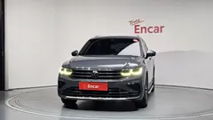2023 Volkswagen Tiguan 2.0 TDI Prestige, серый — фото 3