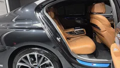 2022 BMW 7-Series 740i M Sport, чёрный — фото 15