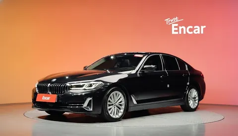 2021 BMW 5-Series 520i Luxury
