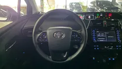 2021 Toyota Prius 1.8, белый — фото 8
