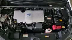 2021 Toyota Prius 1.8, белый — фото 15