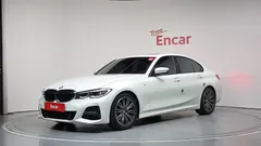 2022 BMW 3-Series 320i M Sport — фото 1