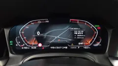 2022 BMW 3-Series 320i M Sport — фото 8