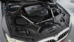 2023 BMW 5-Series 520i Luxury — фото 6