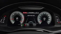 2022 Audi Q7 45 TDI Quattro Premium, белый — фото 8
