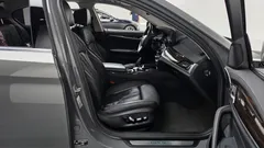 2022 BMW 5-Series 523d Luxury — фото 11