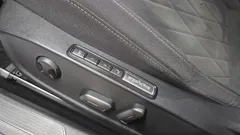 2022 Volkswagen Golf 2.0 TDI Prestige, белый — фото 17