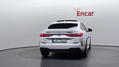 2022 BMW 2-Series M235i xDrive, белый — фото 4
