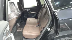 2023 BMW X1 sDrive 20i M Sport, чёрный — фото 11
