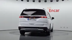 2023 Kia Carnival Gasoline 9-Seater Prestige — фото 4