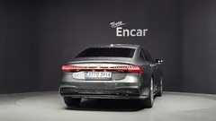 2022 Audi A7 55 TFSI Quattro Premium, серый — фото 4