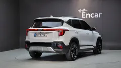 2023 Kia Seltos Gasoline 2.0 2WD, белый — фото 2