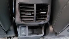 2023 Kia Seltos Gasoline 2.0 2WD, белый — фото 18