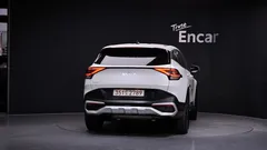 2023 Kia Sportage Gasoline 1.6 Turbo 2WD, белый — фото 4