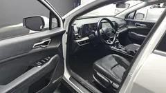 2023 Kia Sportage Gasoline 1.6 Turbo 2WD, белый — фото 10