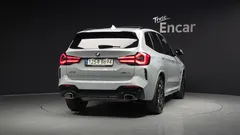 2022 BMW X3 xDrive 20i M Sport, светло-серебристый — фото 4