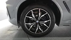 2022 BMW X3 xDrive 20i M Sport, светло-серебристый — фото 5