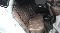 2022 BMW X3 xDrive 20i M Sport, светло-серебристый — фото 12
