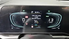 2022 Kia Niro Signature — фото 8