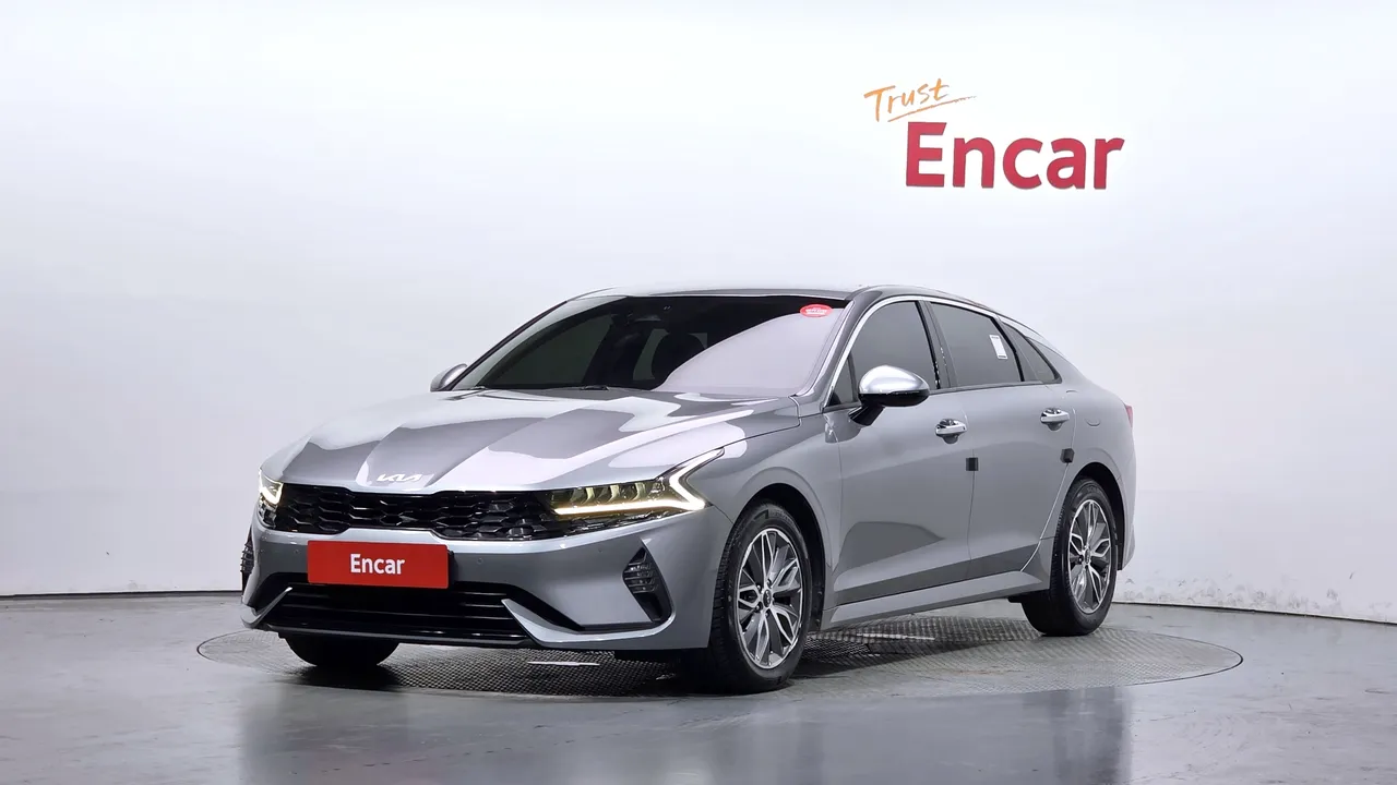 2023 Kia K5 Prestige