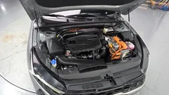 2023 Kia K5 Prestige, серебристый — фото 6