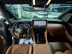 2024 Toyota Alphard 2.5 HEV Executive AWD, чёрный — фото 7