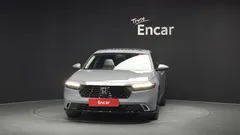 2023 Honda Accord 2.0 Hybrid Touring, серо-серебристый — фото 3