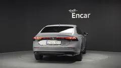 2023 Honda Accord 2.0 Hybrid Touring, серо-серебристый — фото 4