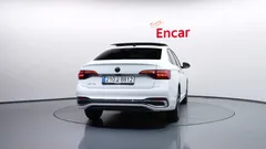 2023 Volkswagen Jetta 1.5 TSI Prestige — фото 4