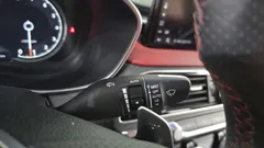 2022 Genesis G70 Gasoline 2.0T 2WD, синий — фото 15