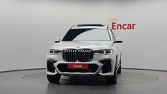 2021 BMW X7 xDrive 40i M Sport 6STR, белый — фото 3