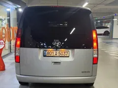 2022 Hyundai Staria Cargo 3-Seater — фото 5