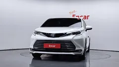 2021 Toyota Sienna 2.5 Hybrid AWD, белый — фото 3
