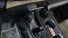 2021 Toyota Sienna 2.5 Hybrid AWD, белый — фото 9
