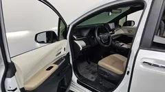 2021 Toyota Sienna 2.5 Hybrid AWD, белый — фото 10