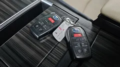 2021 Toyota Sienna 2.5 Hybrid AWD, белый — фото 17