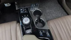 2024 Kia K8 Signature Special — фото 9