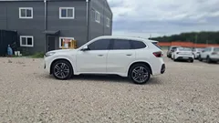 2023 BMW X1 sDrive 18d M Sport, белый — фото 7