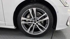 2022 Audi A6 45 TFSI Quattro Premium, белый — фото 5