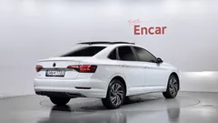 2021 Volkswagen Jetta 1.4 TSI Prestige — фото 2